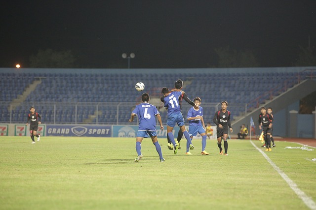 俄美“靠近”不影响俄伊“抱团”.